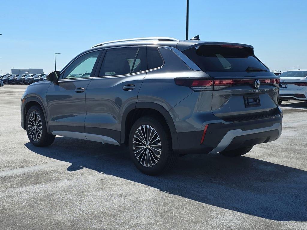 Volkswagen Tiguan 2.0T S - Thumbnail 4