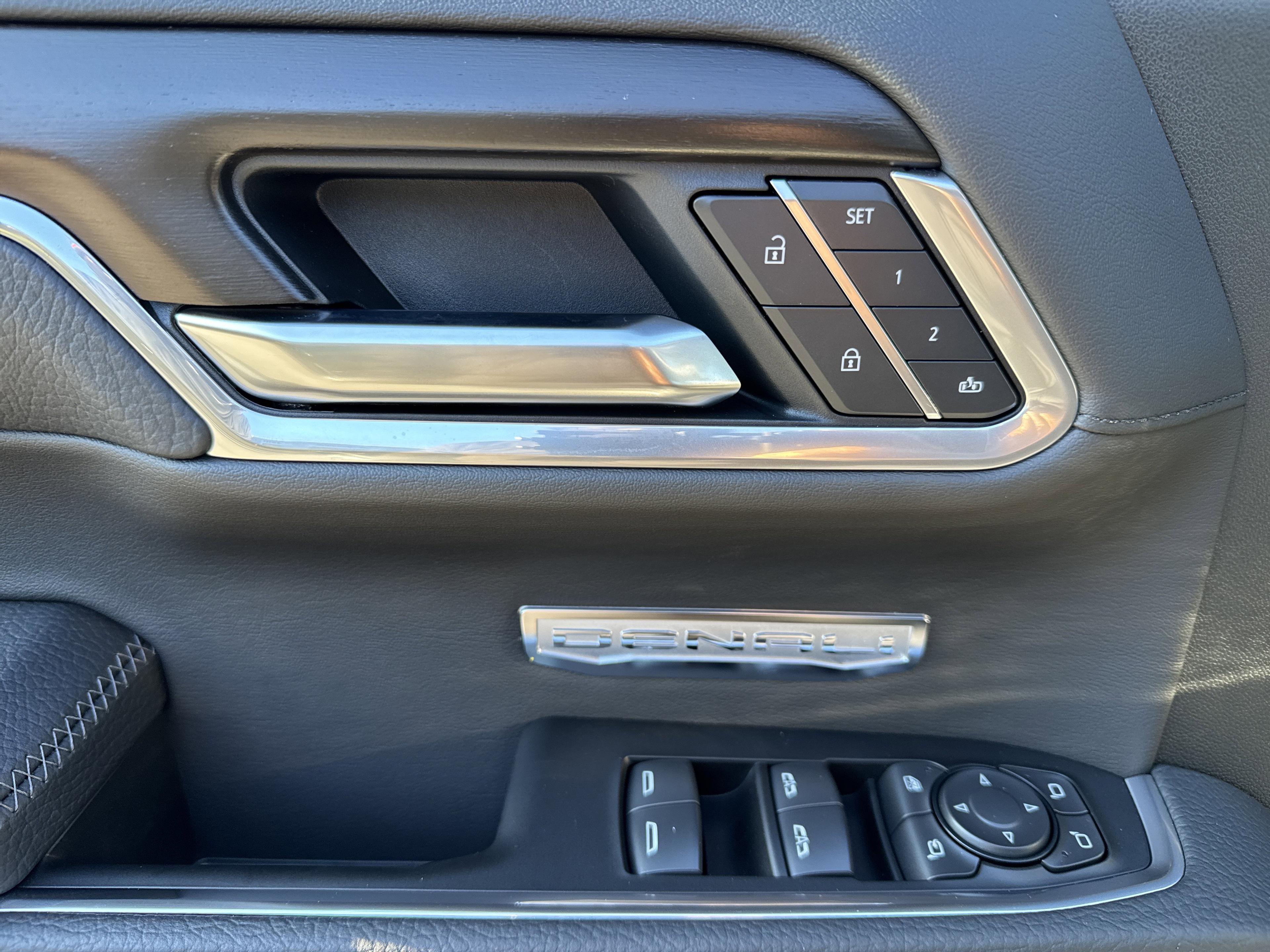 GMC Sierra 1500 Denali Four Wheel Drive Crew Cab - Thumbnail 14