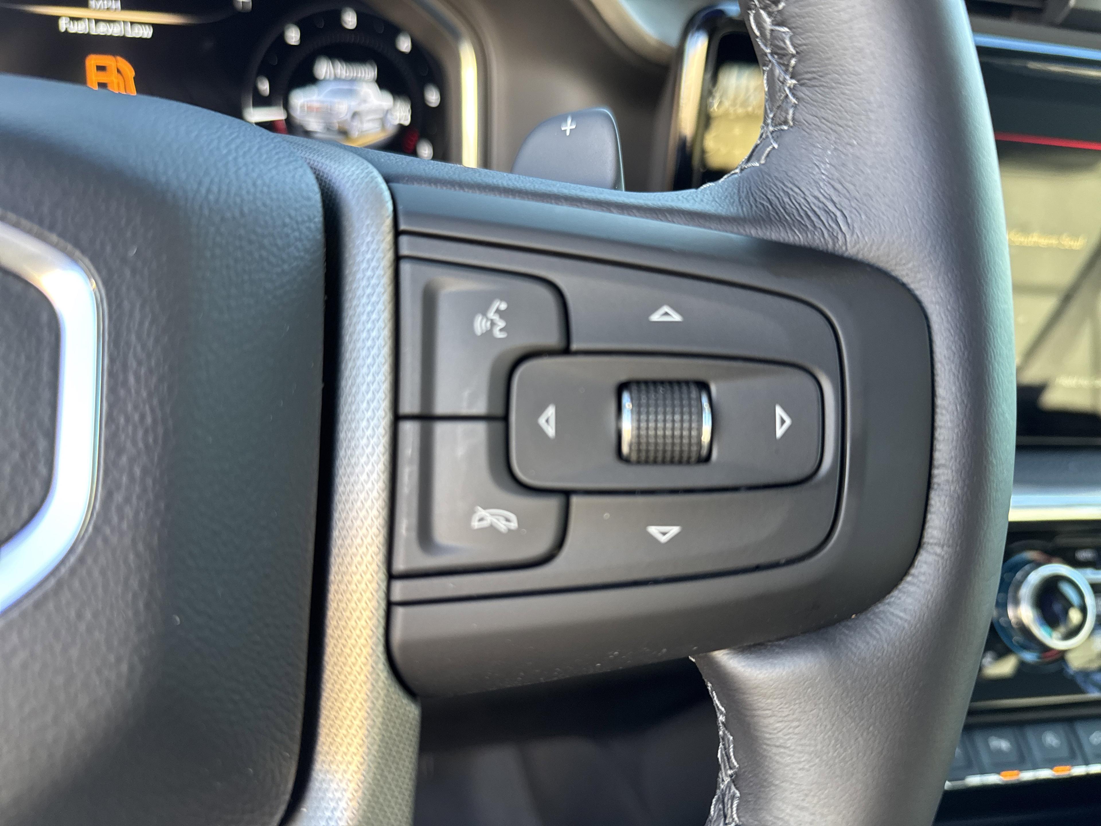 GMC Sierra 1500 Denali Four Wheel Drive Crew Cab - Thumbnail 19