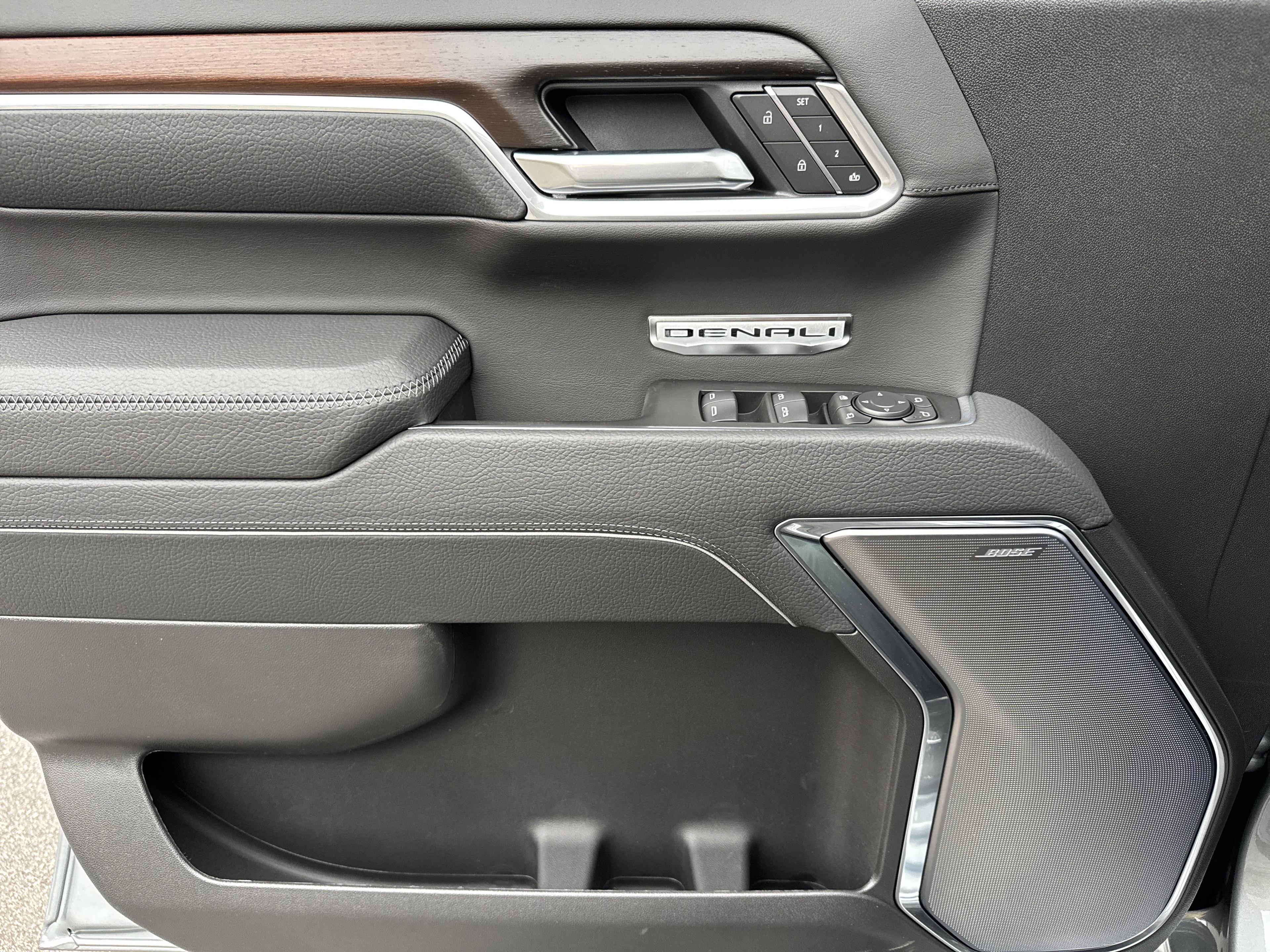 GMC Sierra 1500 Denali Four Wheel Drive Crew Cab - Thumbnail 13