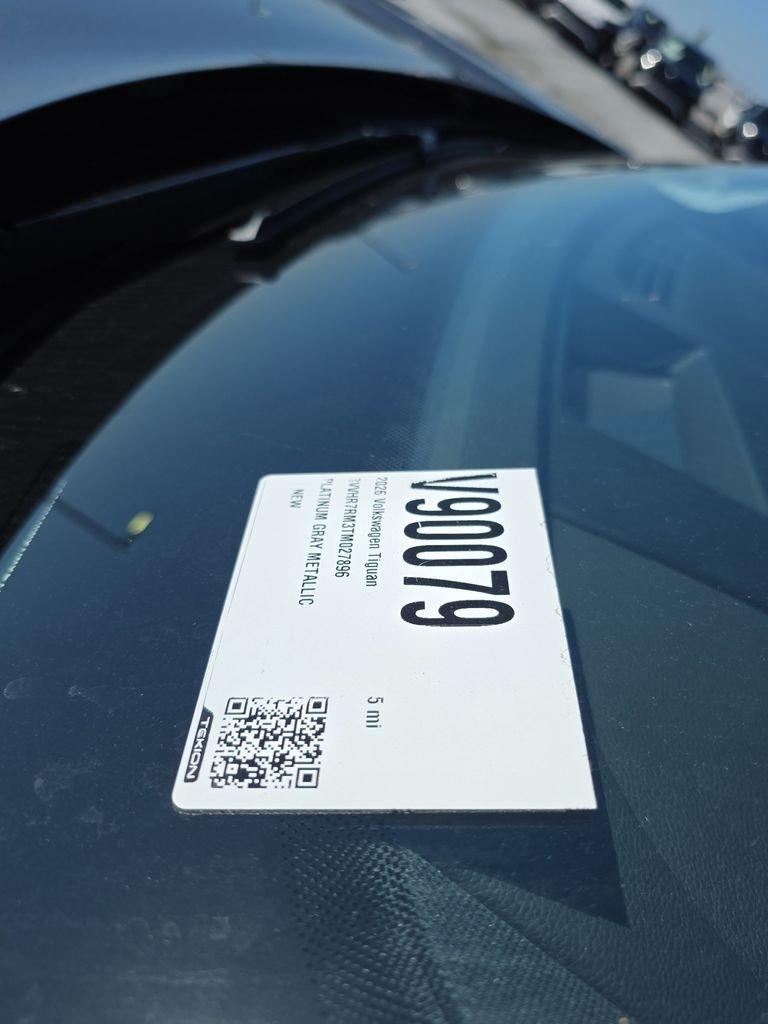 Volkswagen Tiguan 2.0T Se R-Line Black - Thumbnail 16