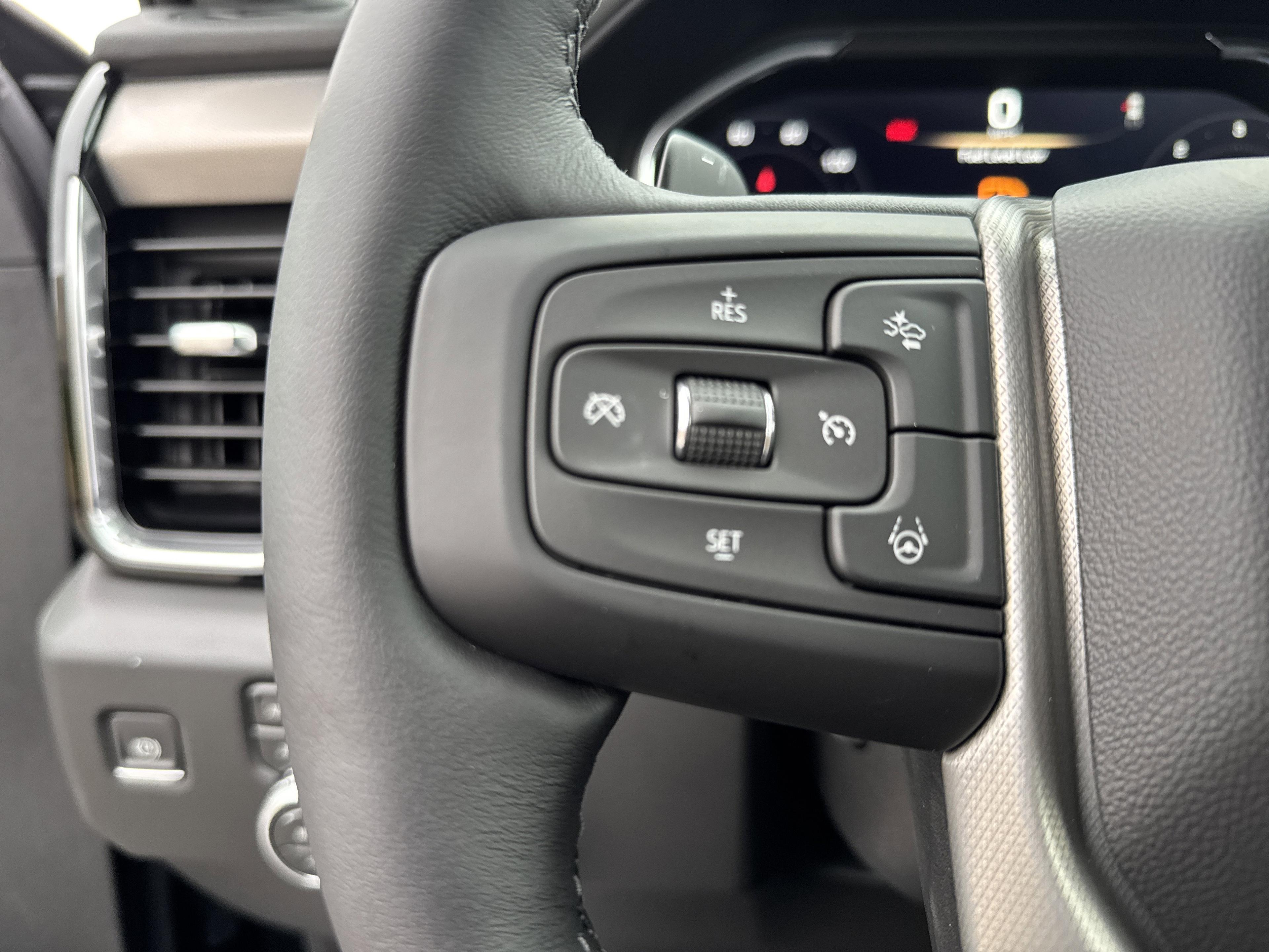 GMC Sierra 1500 Denali Four Wheel Drive Crew Cab - Thumbnail 18