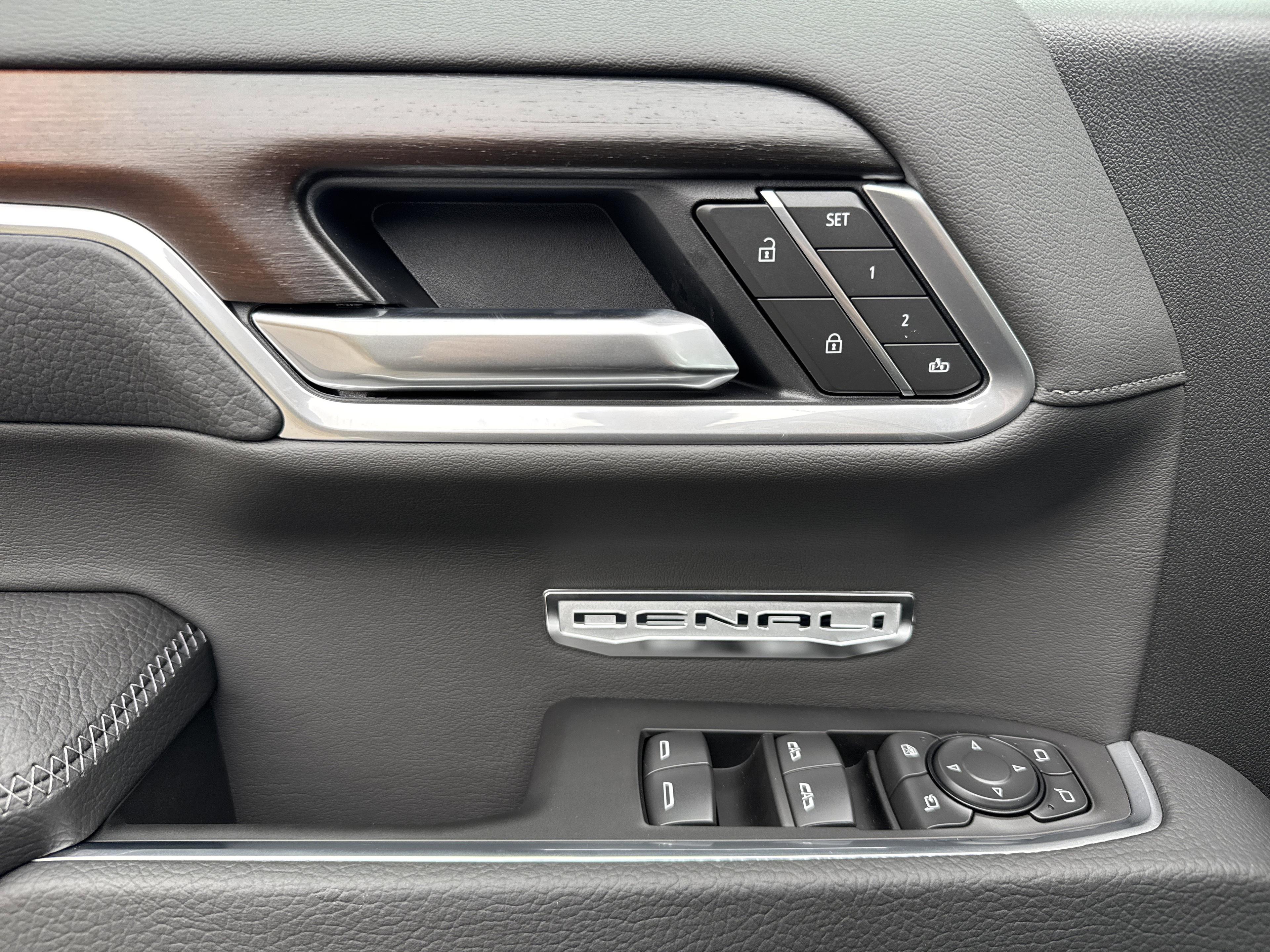 GMC Sierra 1500 Denali Four Wheel Drive Crew Cab - Thumbnail 14