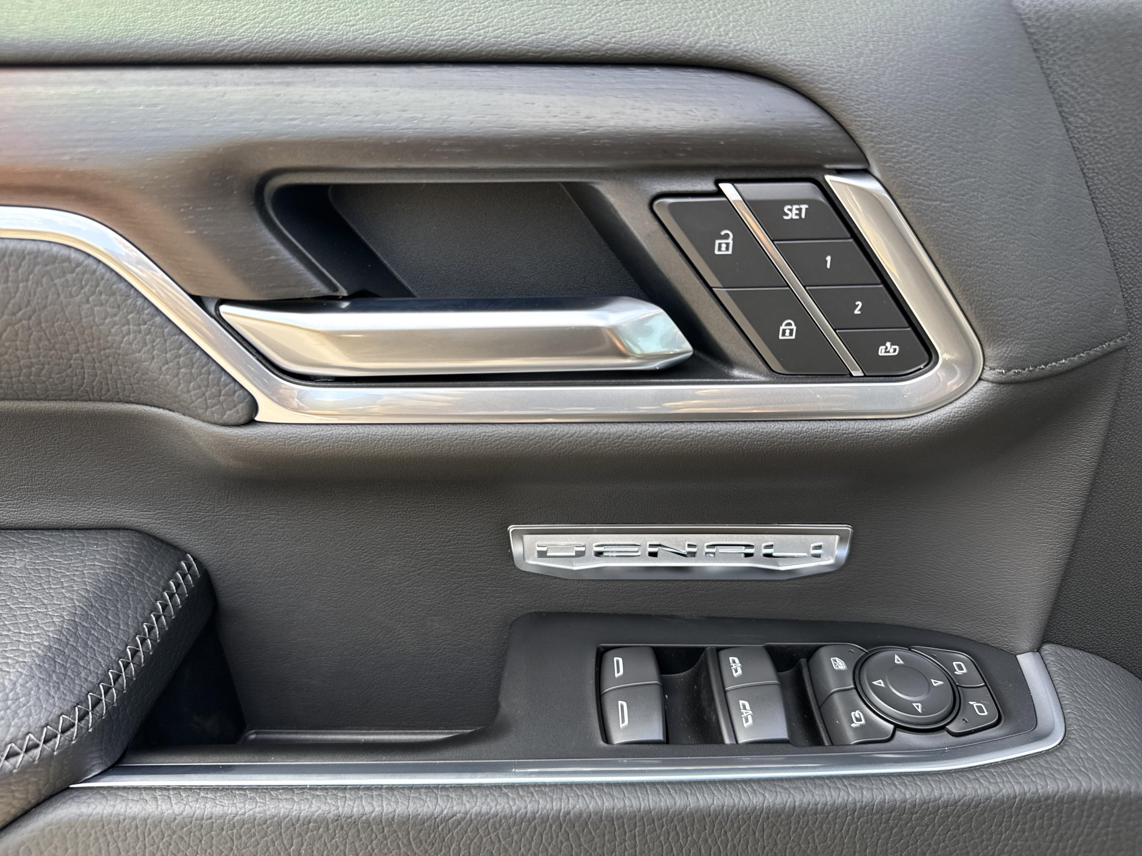 GMC Sierra 1500 Denali Four Wheel Drive Crew Cab - Thumbnail 14