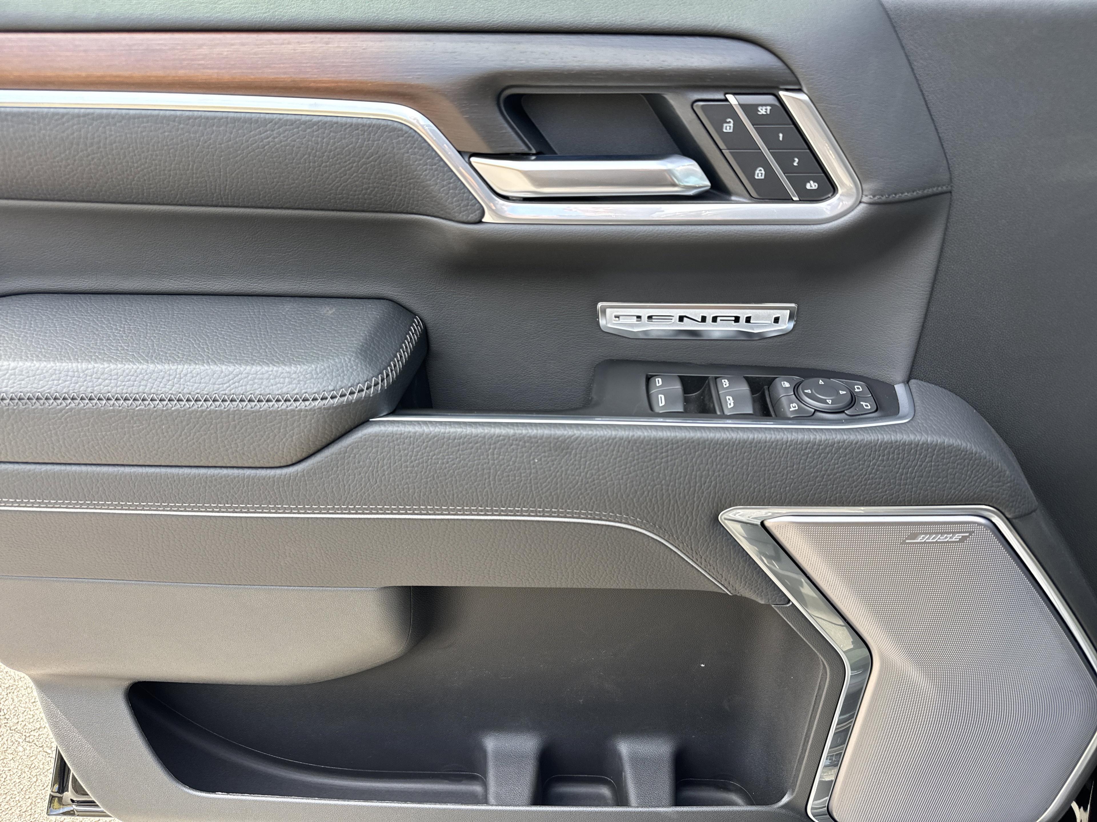 GMC Sierra 1500 Denali Four Wheel Drive Crew Cab - Thumbnail 13