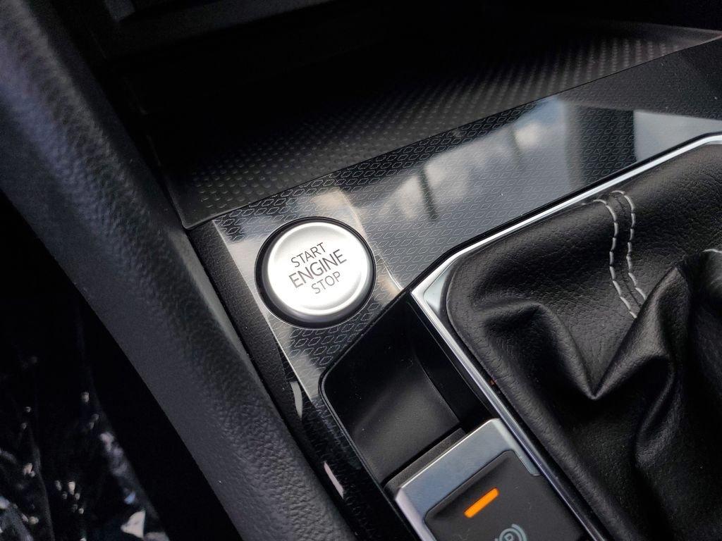 Volkswagen Taos 1.5T S - Thumbnail 18