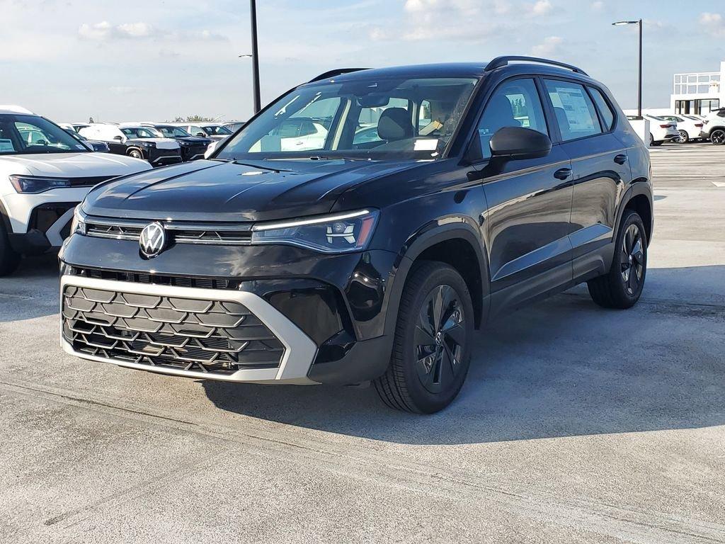 Volkswagen Taos 1.5T S - Thumbnail 4