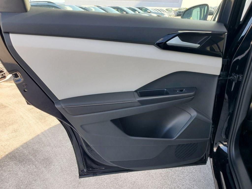 Volkswagen Taos 1.5T S - Thumbnail 11