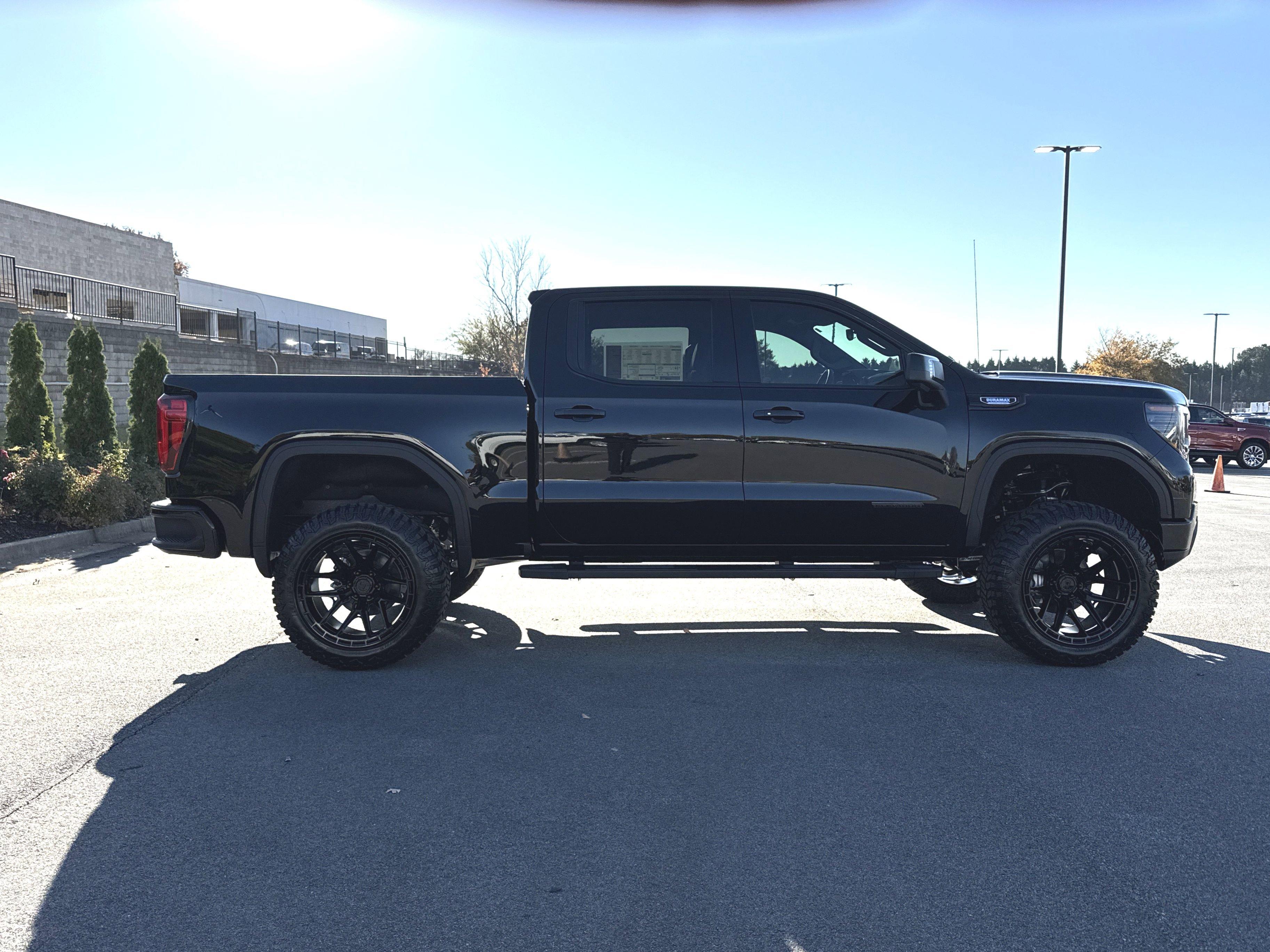 GMC Sierra 1500 Elevation Four Wheel Drive Crew Cab - Thumbnail 10