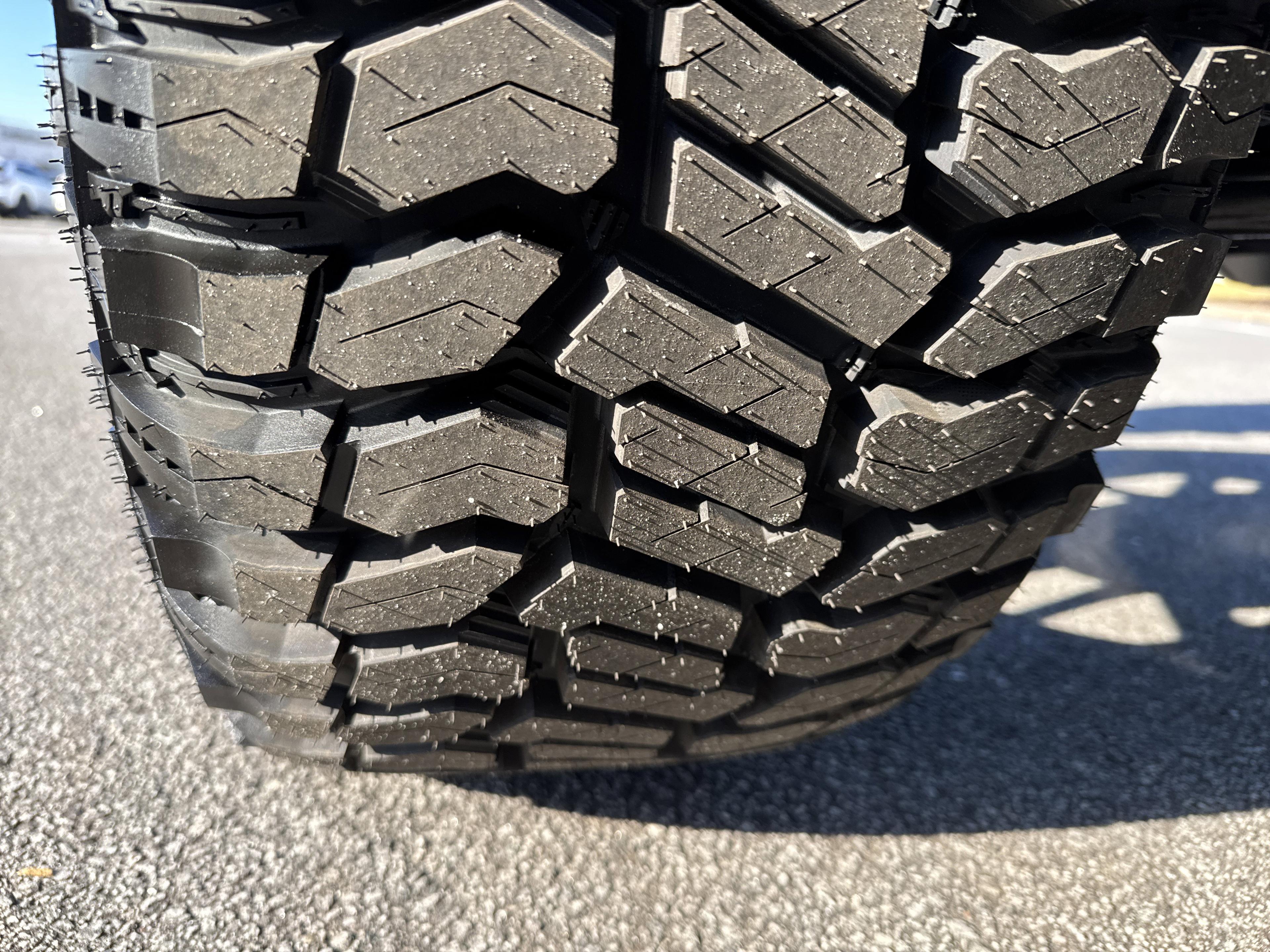 GMC Sierra 1500 Elevation Four Wheel Drive Crew Cab - Thumbnail 11