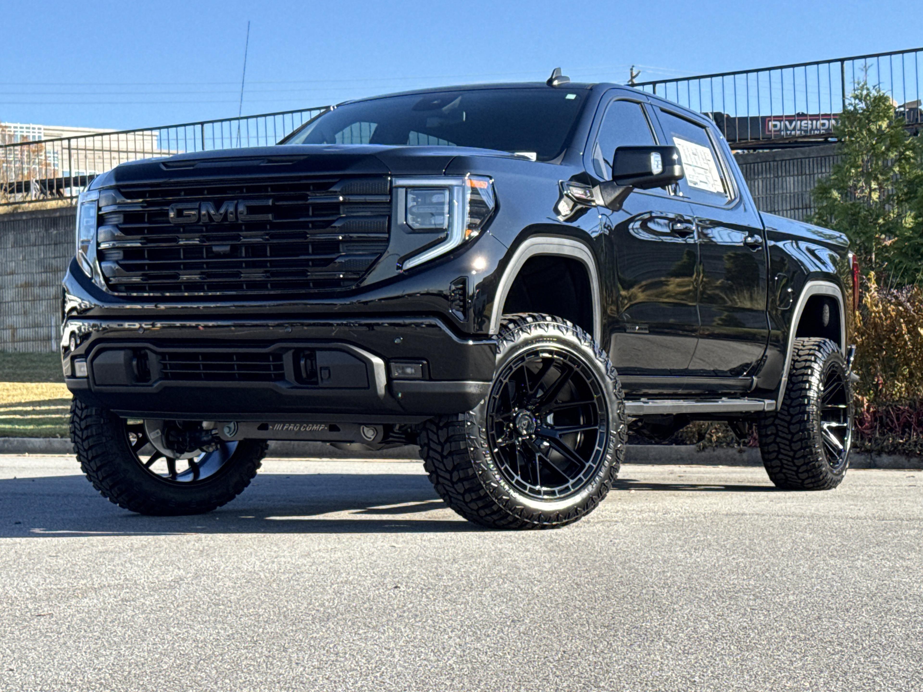 GMC Sierra 1500 Elevation Four Wheel Drive Crew Cab - Thumbnail 4