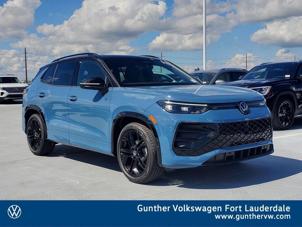 Volkswagen Tiguan 2.0T Se R-Line Black - Thumbnail 2