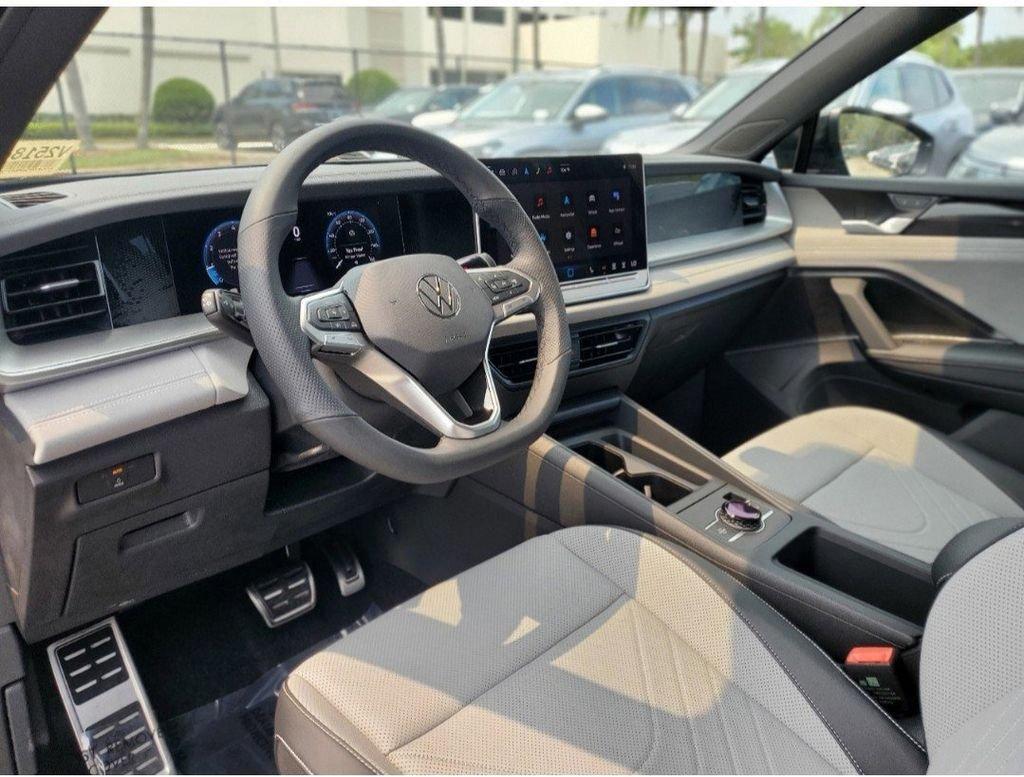 Volkswagen Tiguan 2.0T Se R-Line Black - Thumbnail 10