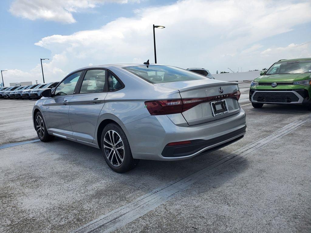 Volkswagen Jetta 1.5T Sport - Thumbnail 4