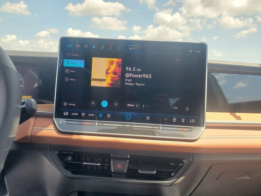 Volkswagen Tiguan 2.0T Sel R-Line Turbo With Navigation & Awd - Thumbnail 11