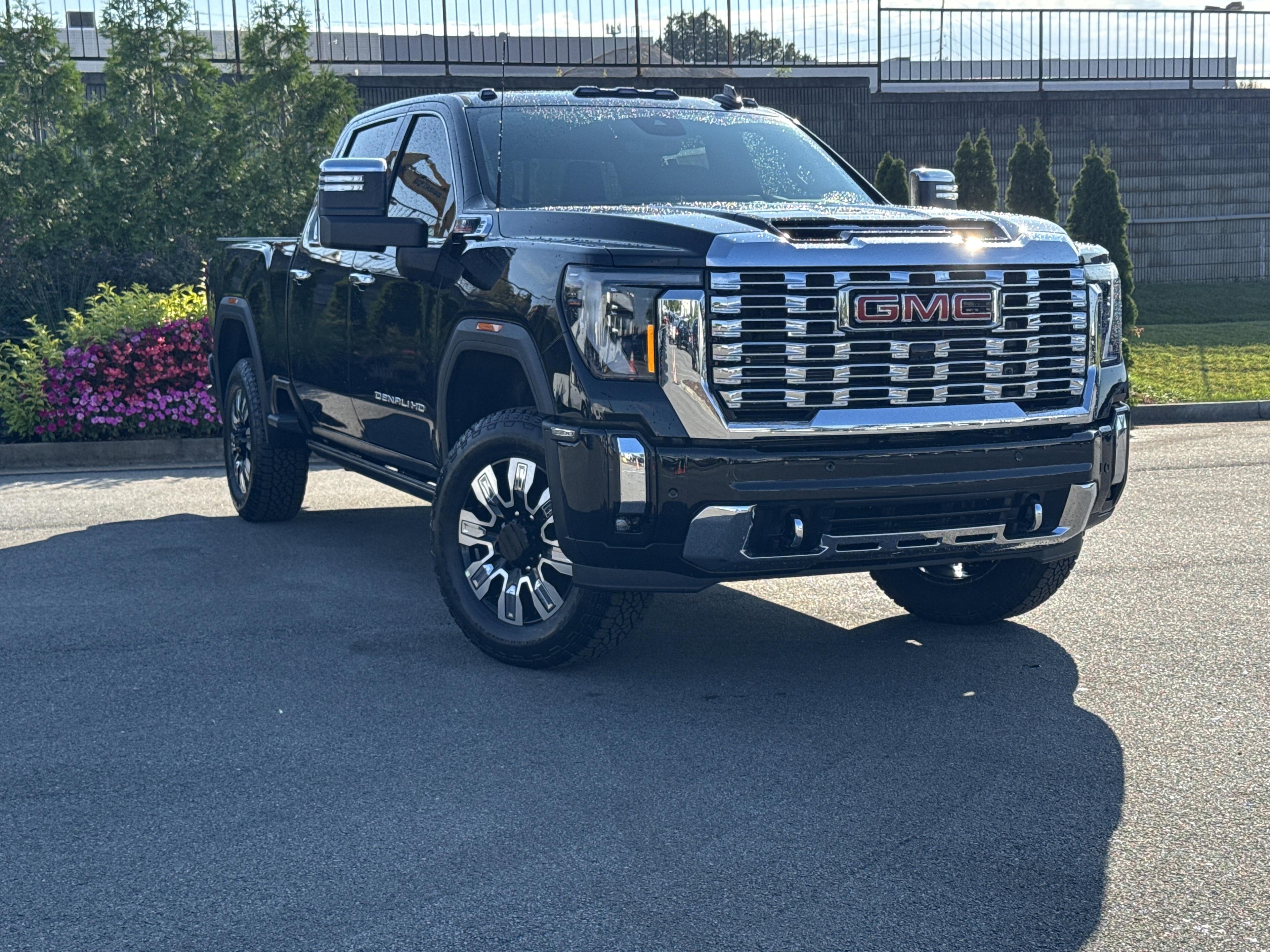GMC Sierra 2500 Hd Denali Four Wheel Drive Crew Cab - View 1