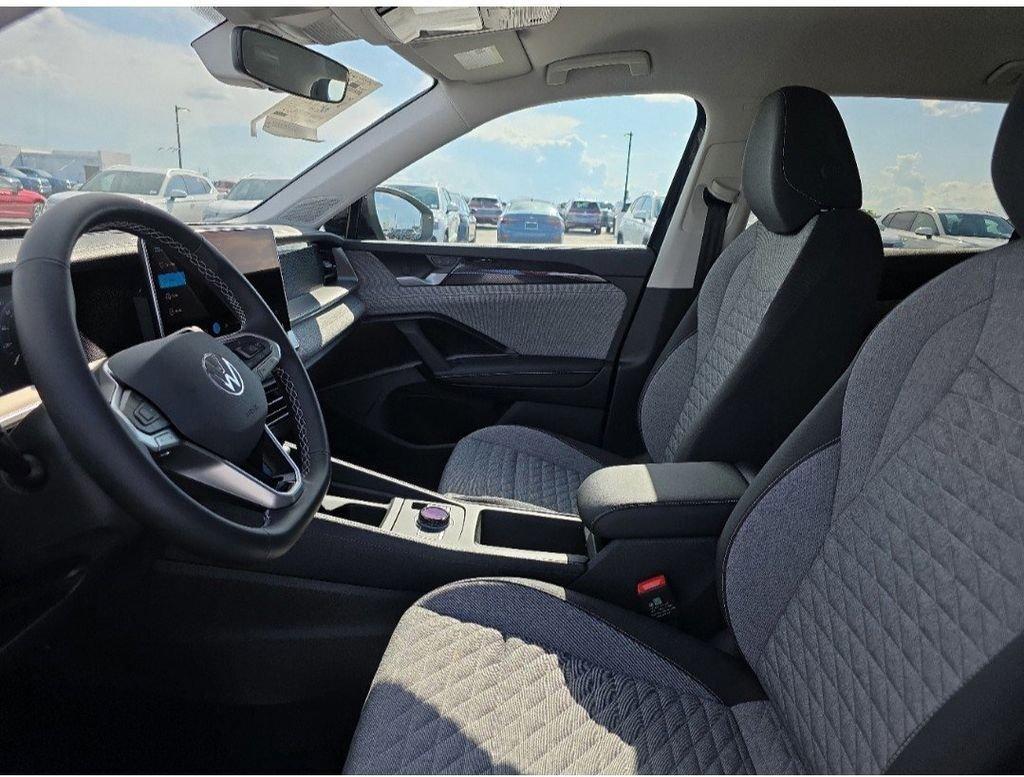 Volkswagen Tiguan 2.0T S - Thumbnail 7