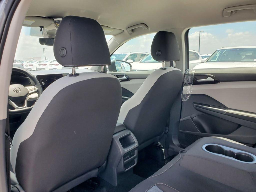 Volkswagen Taos 1.5T S - Thumbnail 8