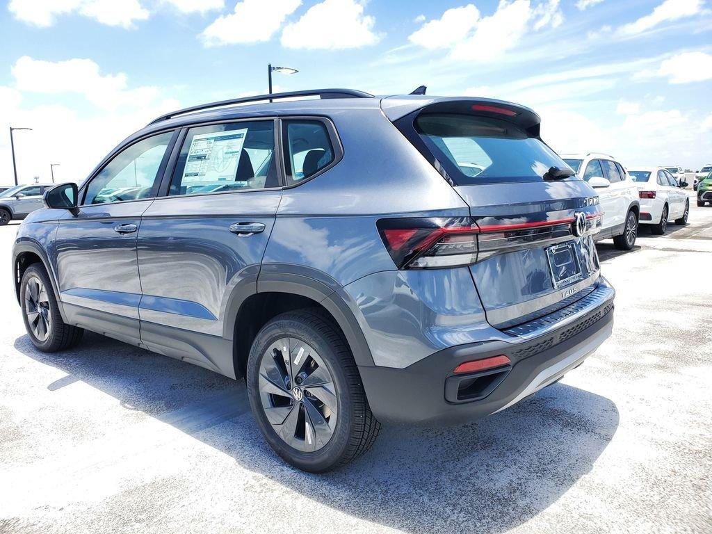 Volkswagen Taos 1.5T S - Thumbnail 4