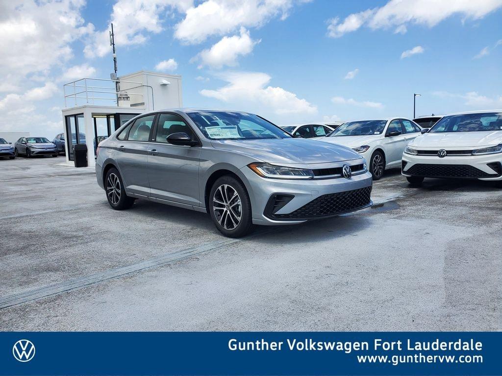 Volkswagen Jetta 1.5T Sport - Thumbnail 2