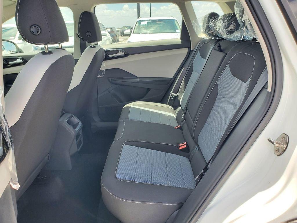 Volkswagen Taos 1.5T S - Thumbnail 7