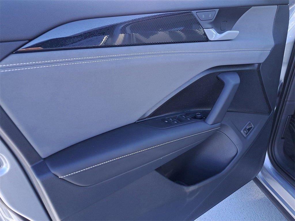 Volkswagen Tiguan 2.0T Se - Thumbnail 18