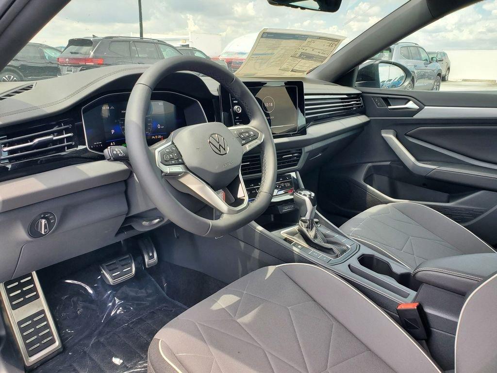 Volkswagen Jetta 1.5T Sport - Thumbnail 11