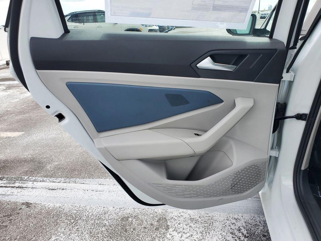 Volkswagen Jetta 1.5T Se - Thumbnail 9