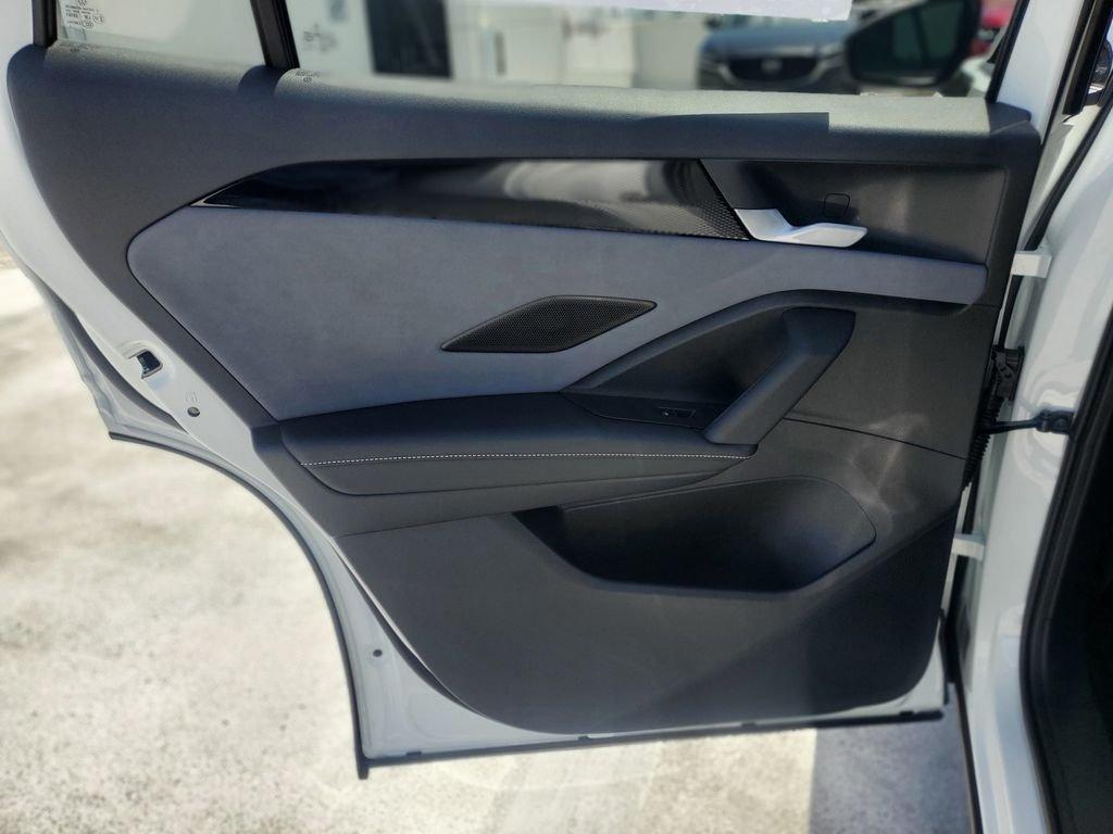 Volkswagen Tiguan 2.0T Se - Thumbnail 9