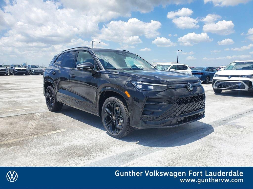 Volkswagen Tiguan 2.0T Se R-Line Black Awd - Thumbnail 2