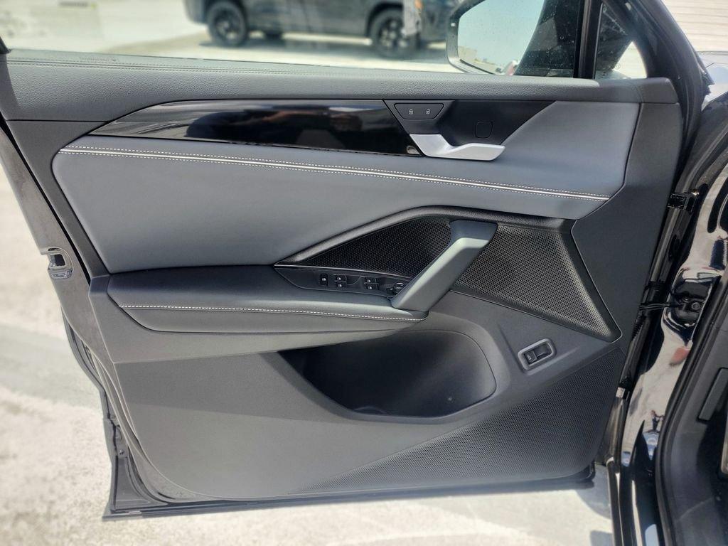 Volkswagen Tiguan 2.0T Sel R-Line Turbo With Navigation & Awd - Thumbnail 13