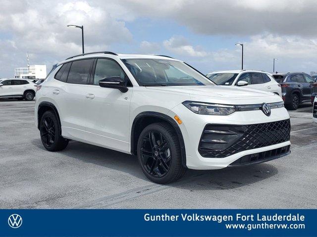 Volkswagen Tiguan 2.0T Se R-Line Black - View 1