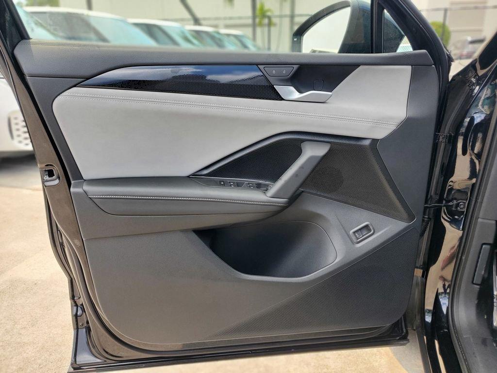 Volkswagen Tiguan 2.0T Se R-Line Black - Thumbnail 10