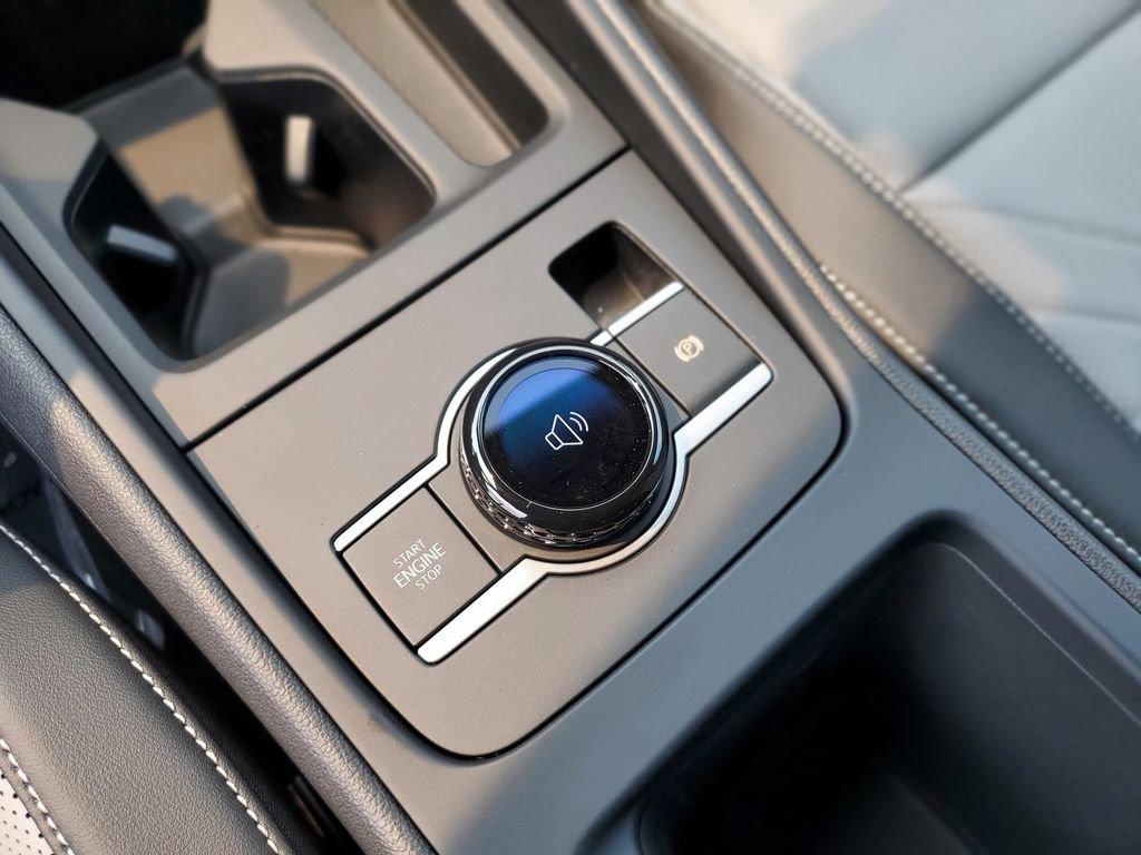 Volkswagen Tiguan 2.0T Se R-Line Black - Thumbnail 16