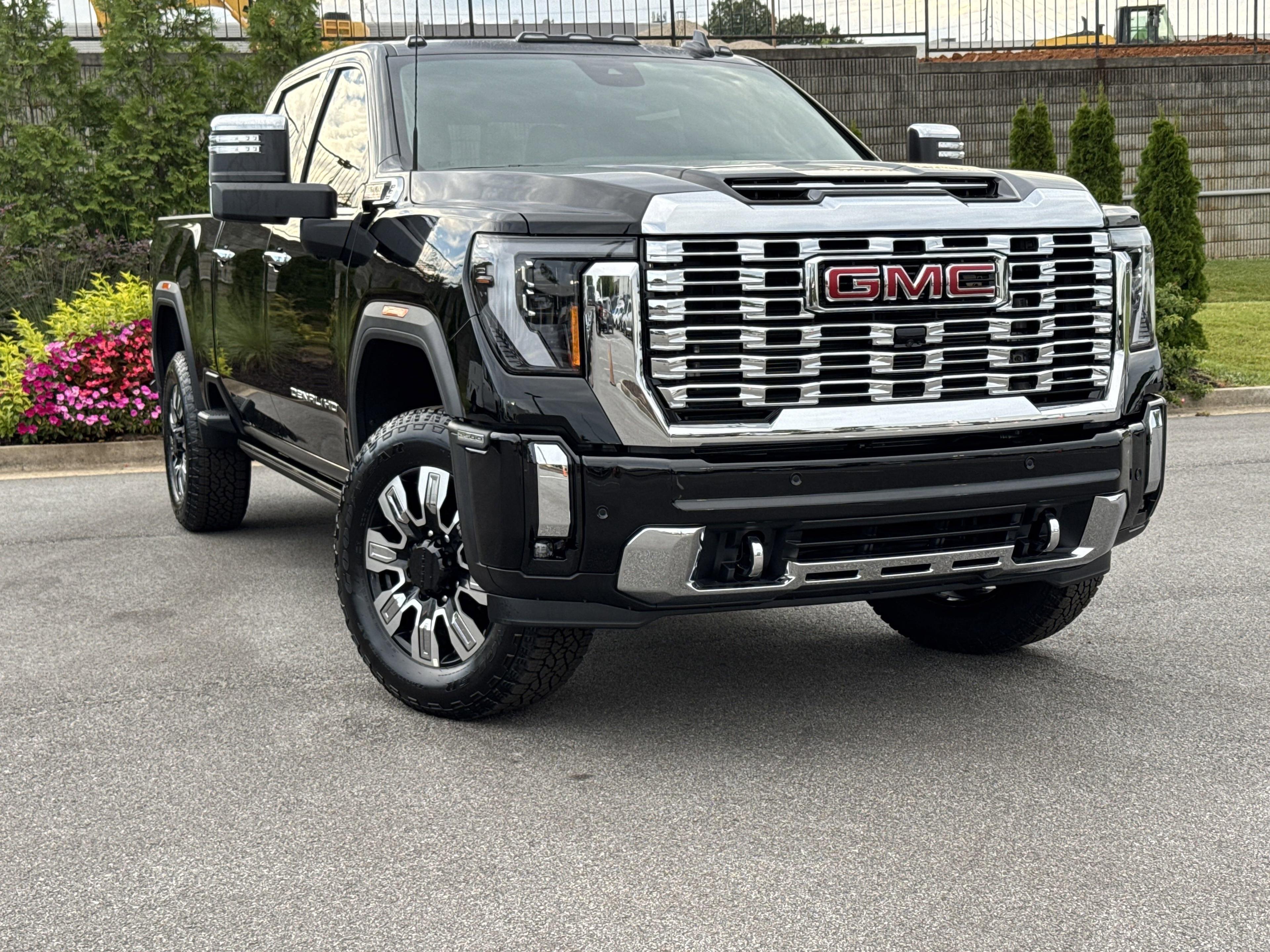GMC Sierra 2500 Hd Denali Four Wheel Drive Crew Cab - View 1