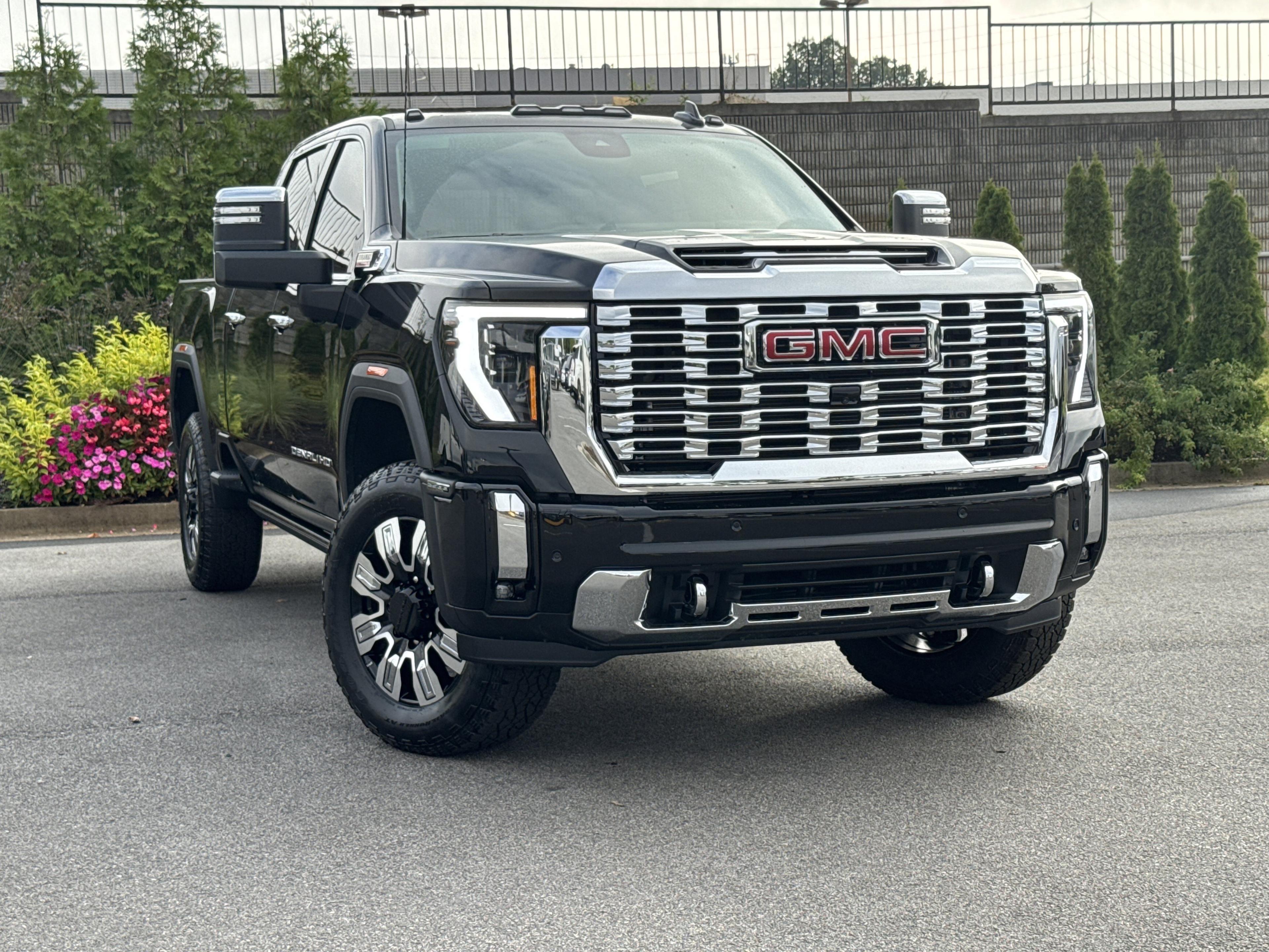 GMC Sierra 2500 Hd Denali Four Wheel Drive Crew Cab - View 1
