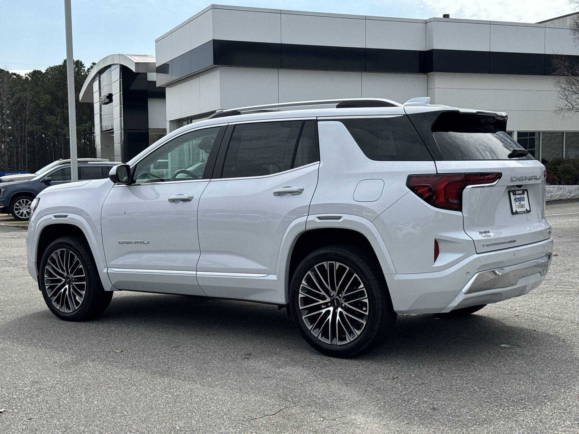 GMC Terrain Denali All Wheel Drive Suv - Thumbnail 7