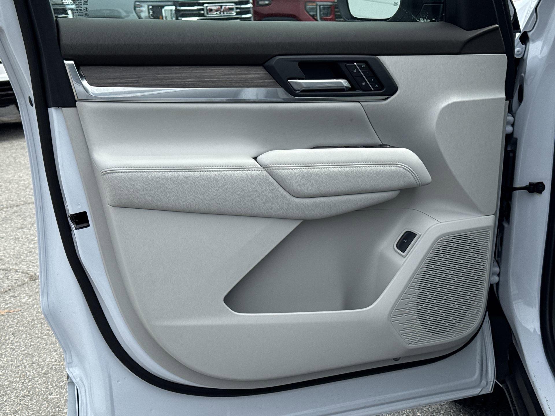 GMC Terrain Denali All Wheel Drive Suv - Thumbnail 13