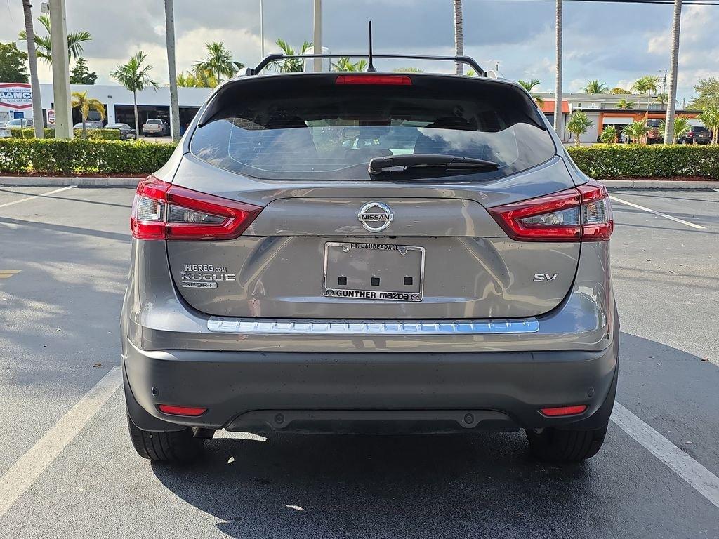 Nissan Rogue Sport Sv - Thumbnail 8