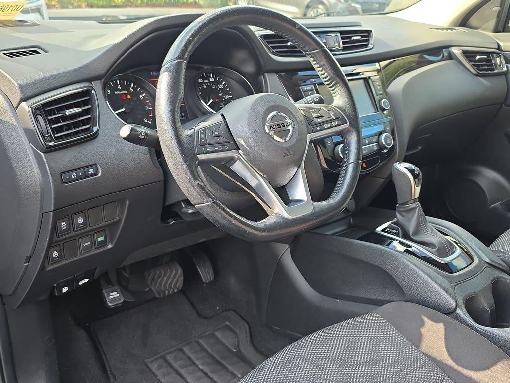 Nissan Rogue Sport Sv - Thumbnail 14