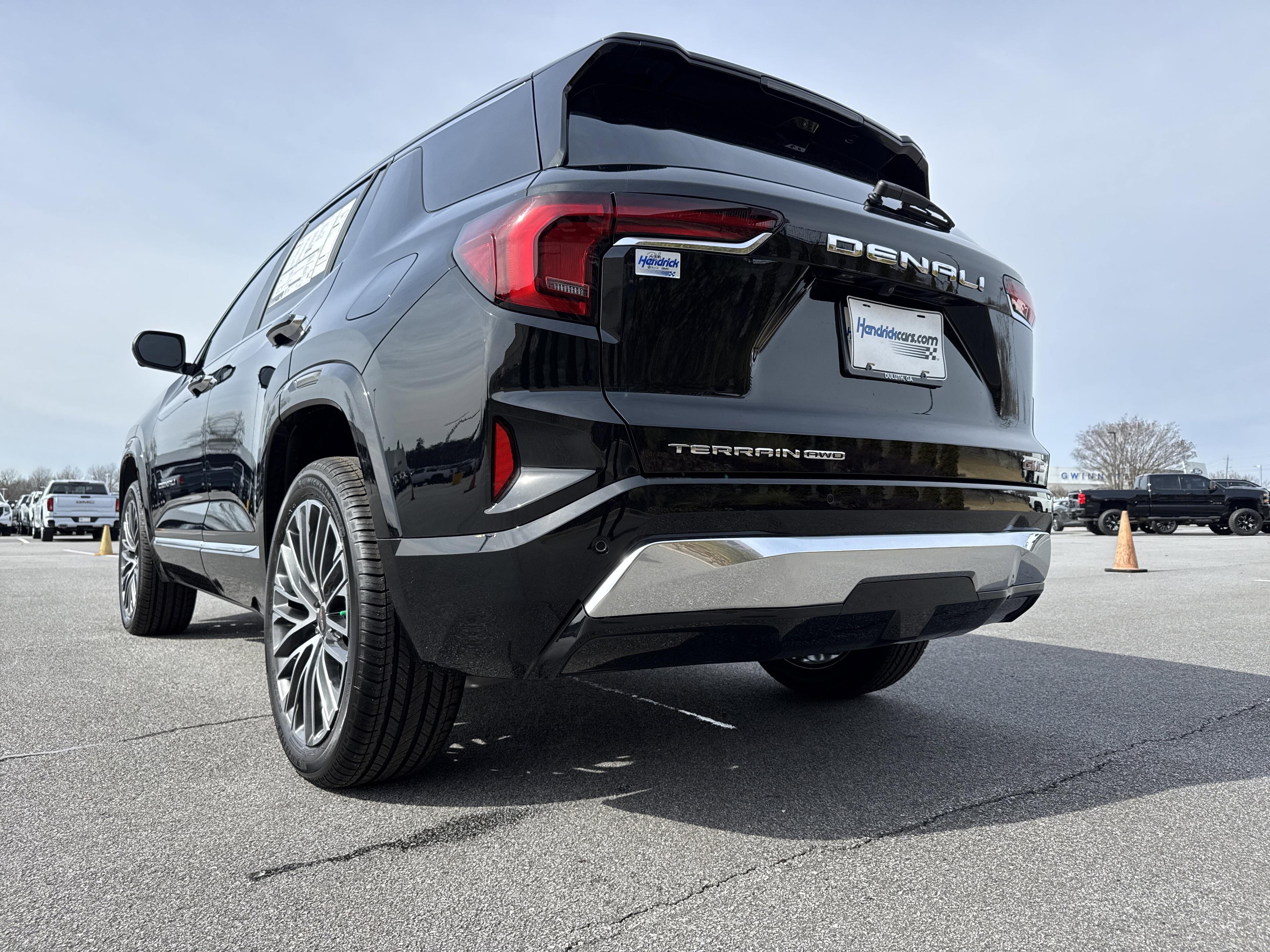 GMC Terrain Denali All Wheel Drive Suv - Thumbnail 7