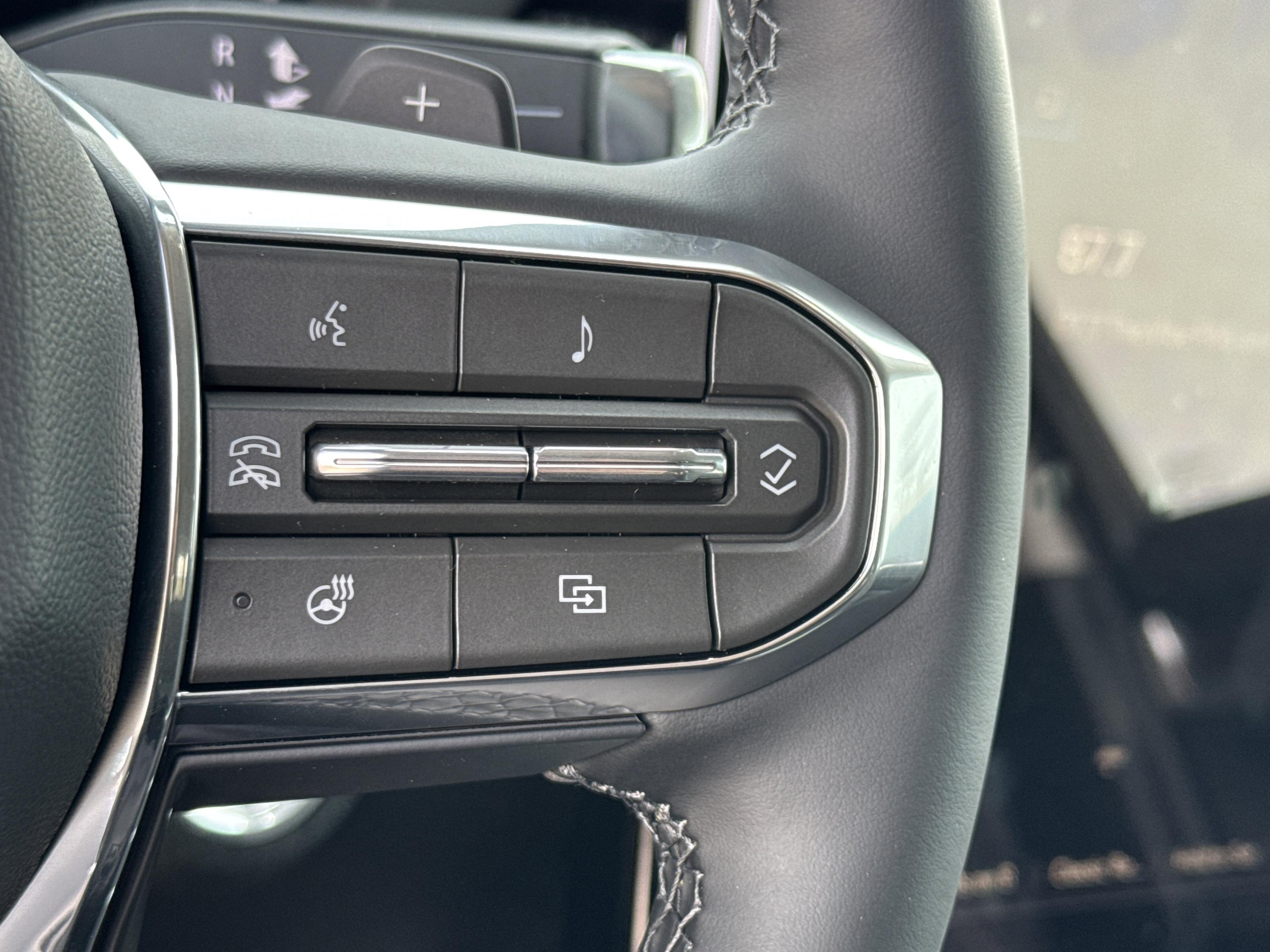 GMC Terrain Denali All Wheel Drive Suv - Thumbnail 20