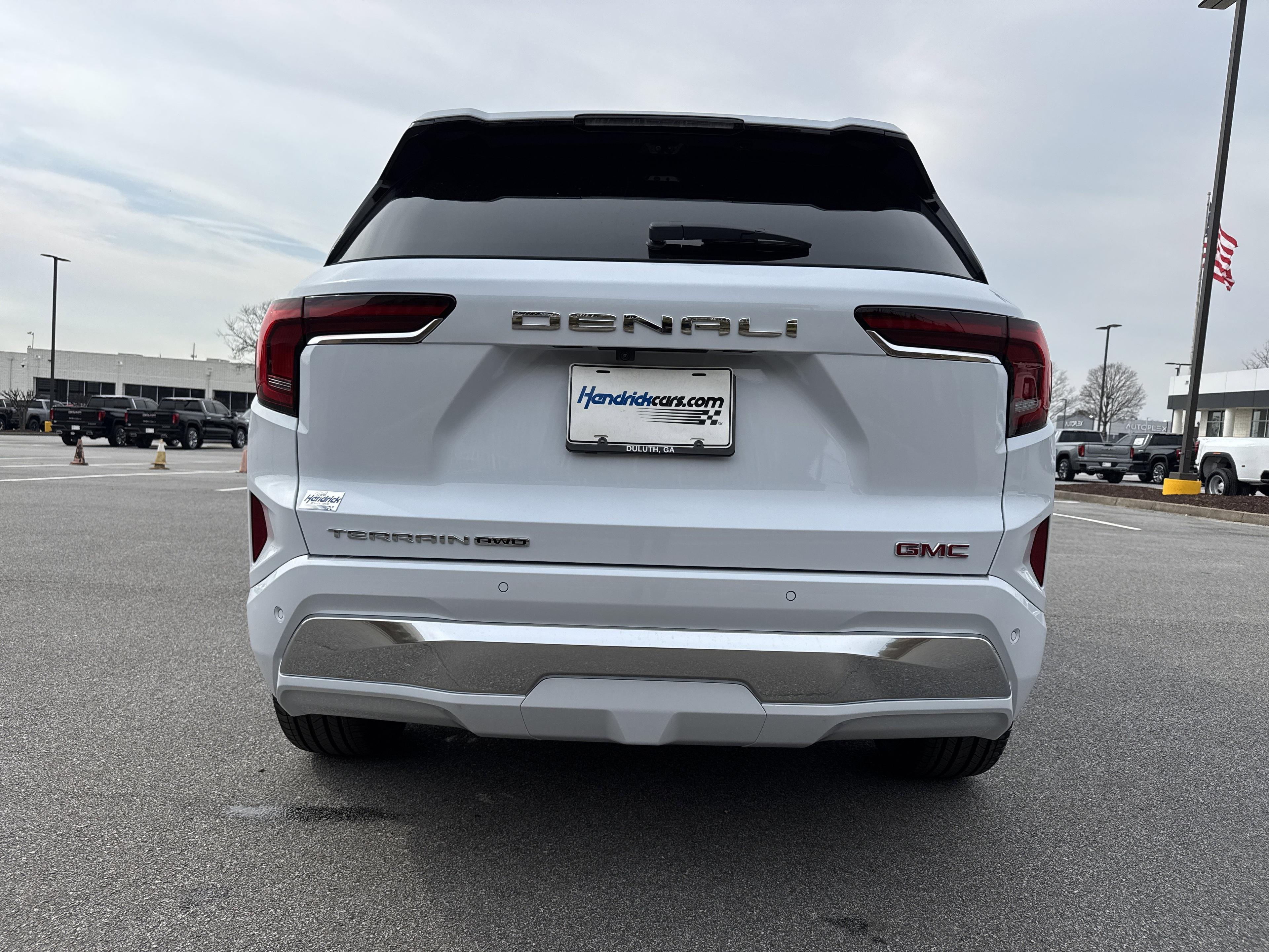 GMC Terrain Denali All Wheel Drive Suv - Thumbnail 8