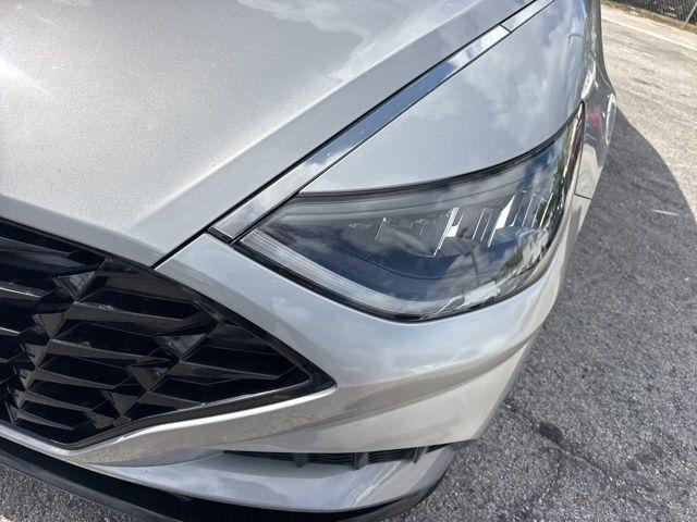 Hyundai Sonata Sel Plus In Hollywood Fl | Kmhl44J29Pa271194 | Toyota Of Hollywood'S Amazinn Used Cars - Thumbnail 9