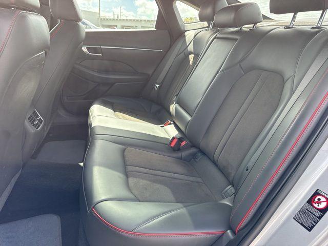 Hyundai Sonata Sel Plus In Hollywood Fl | Kmhl44J29Pa271194 | Toyota Of Hollywood'S Amazinn Used Cars - Thumbnail 12