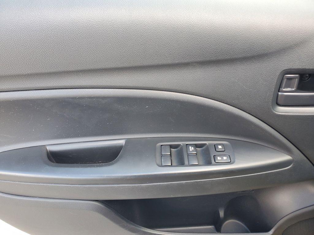 Mitsubishi Mirage Es In Hollywood Fl | Ml32Auhj3Nh001536 | Toyota Of Hollywood'S Amazinn Used Cars - Thumbnail 17