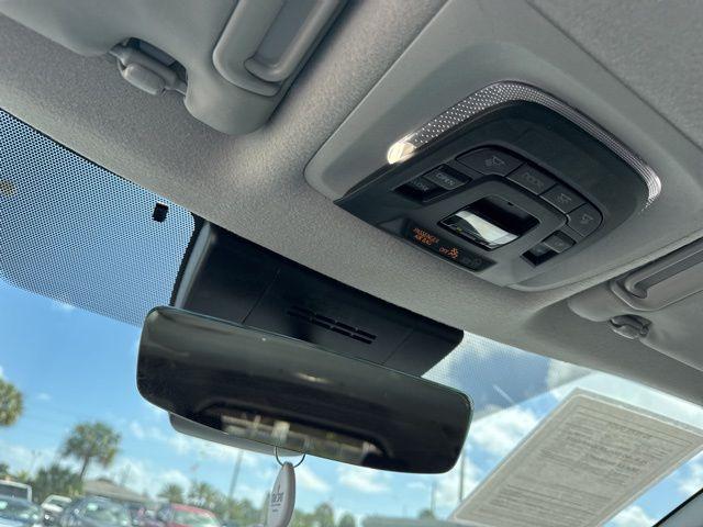 Toyota Corolla Cross Le In Hollywood Fl | 7Mubaaag4Rv088445 | Toyota Of Hollywood'S Amazinn Used Cars - Thumbnail 18