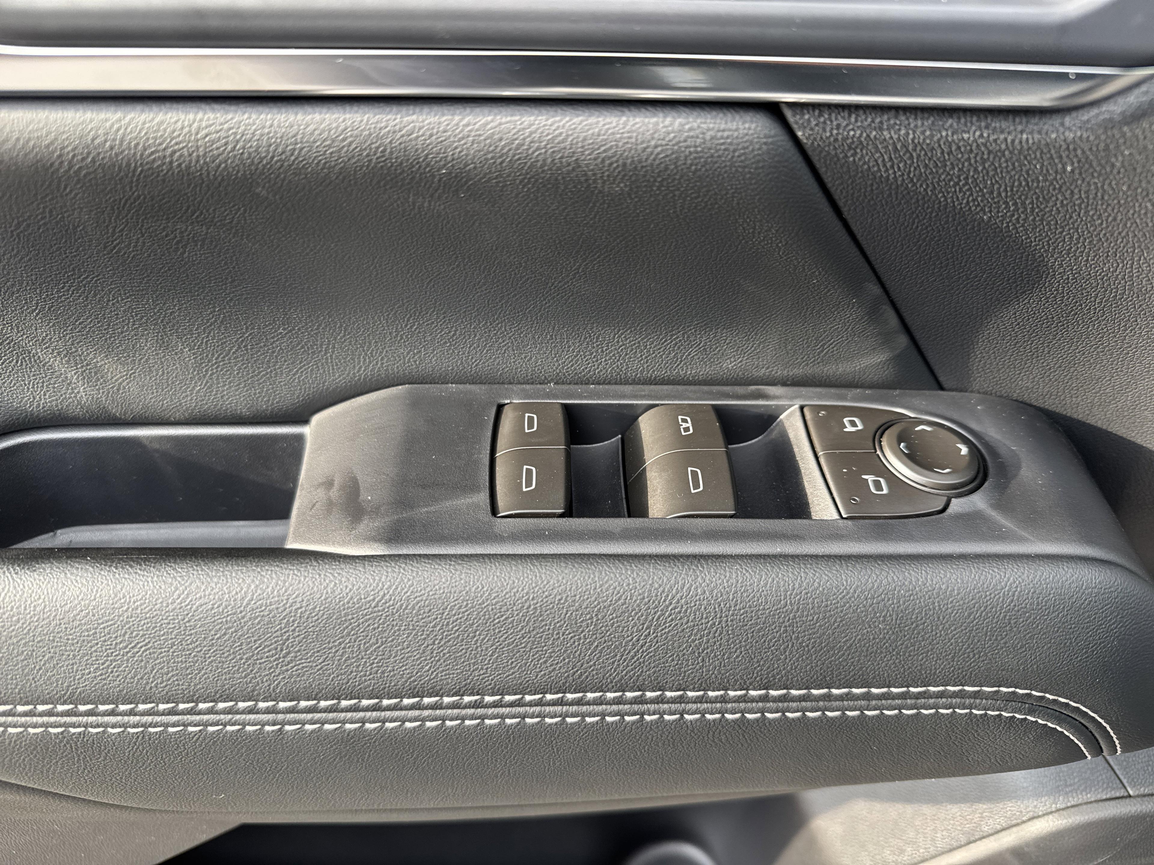 GMC Terrain Elevation Front Wheel Drive Suv - Thumbnail 14