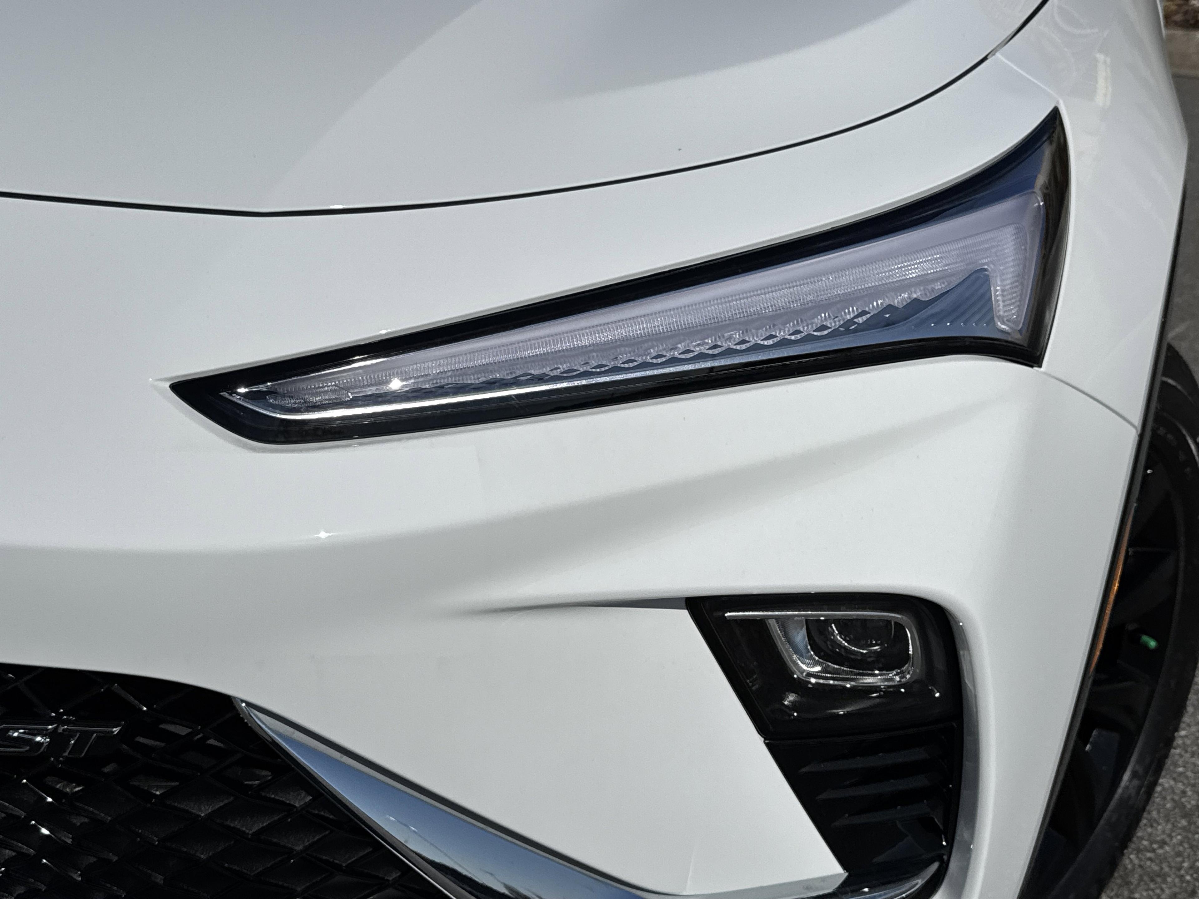 Buick Envista Sport Touring Front Wheel Drive Suv - Thumbnail 5