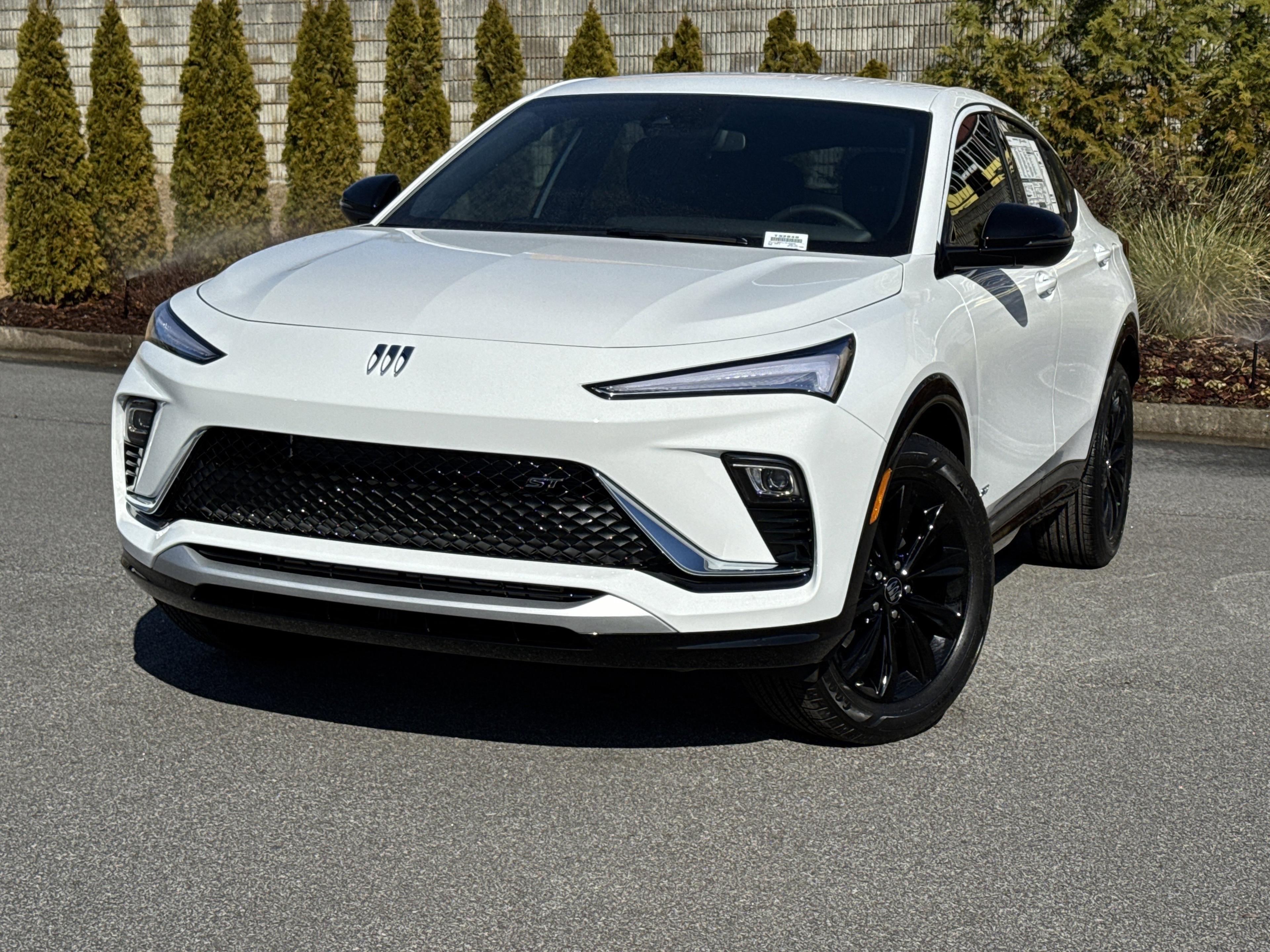 Buick Envista Sport Touring Front Wheel Drive Suv - Thumbnail 4